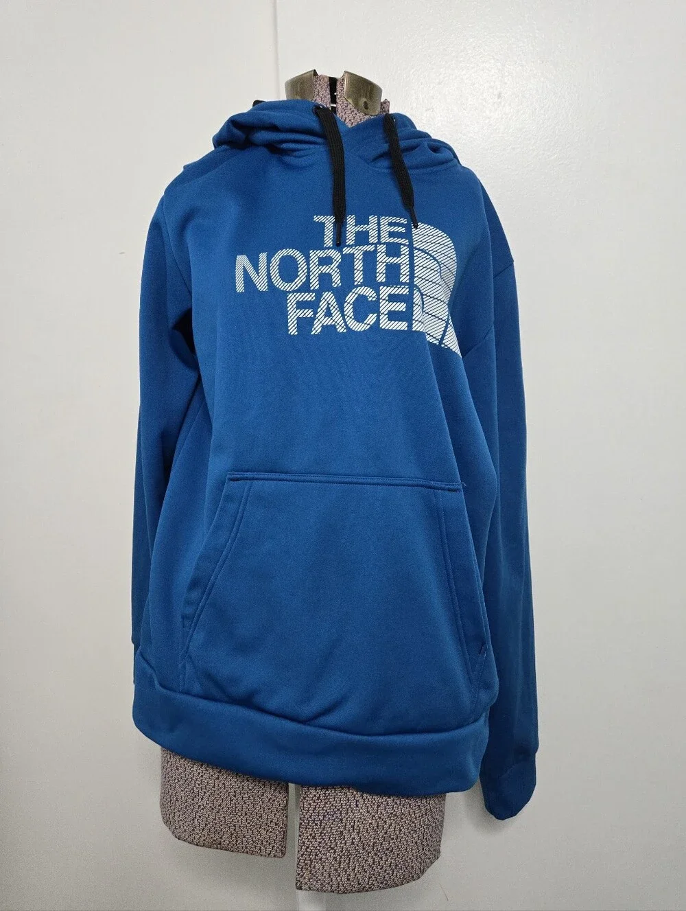 The North Face Logo Spell Out  Bright Blue Hooded Sweatshirt Pullover Mens M
